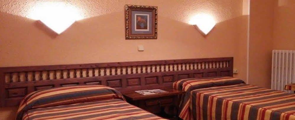 Hotel Montes Blancos Ezcaray Luaran gambar