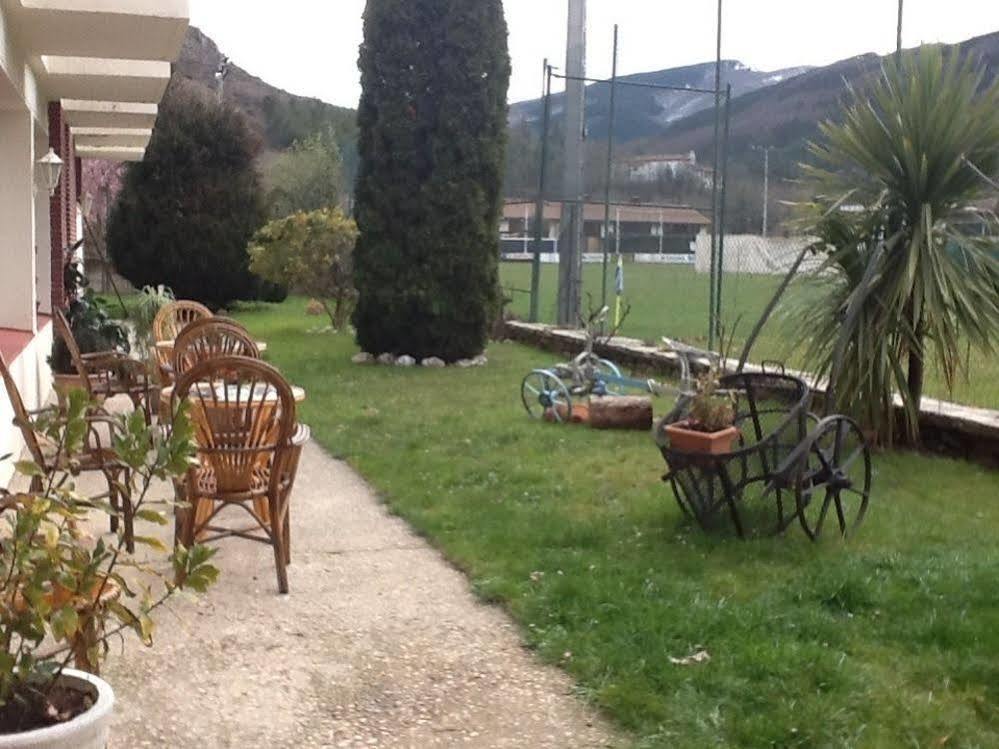 Hotel Montes Blancos Ezcaray Luaran gambar